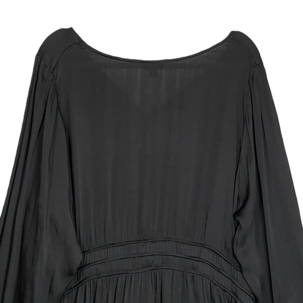 Torrid Size 4 Black Satin-Look Long Sleeve V-Neck Blouse Dressy Romantic - Picture 8 of 13